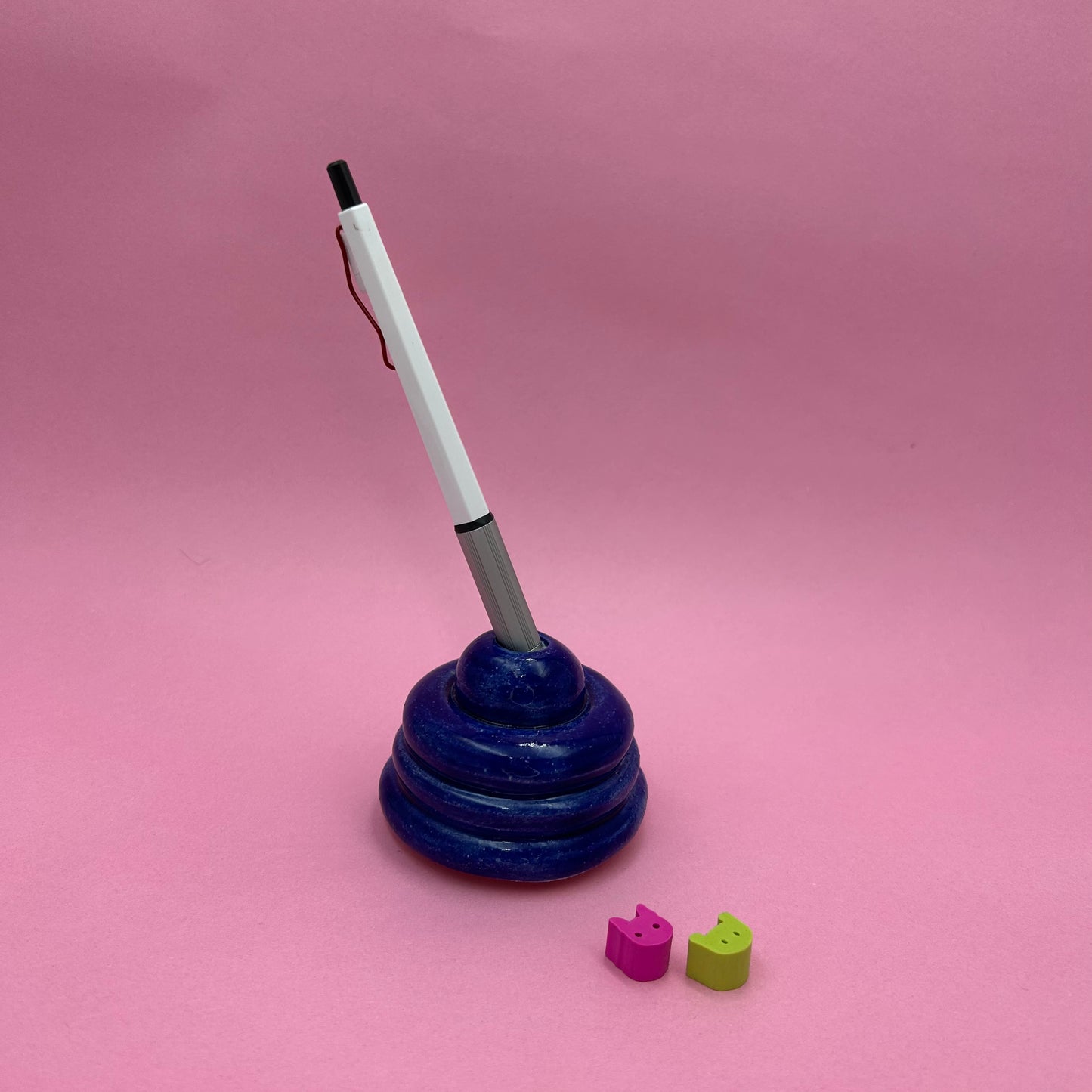 Bubble pen holder